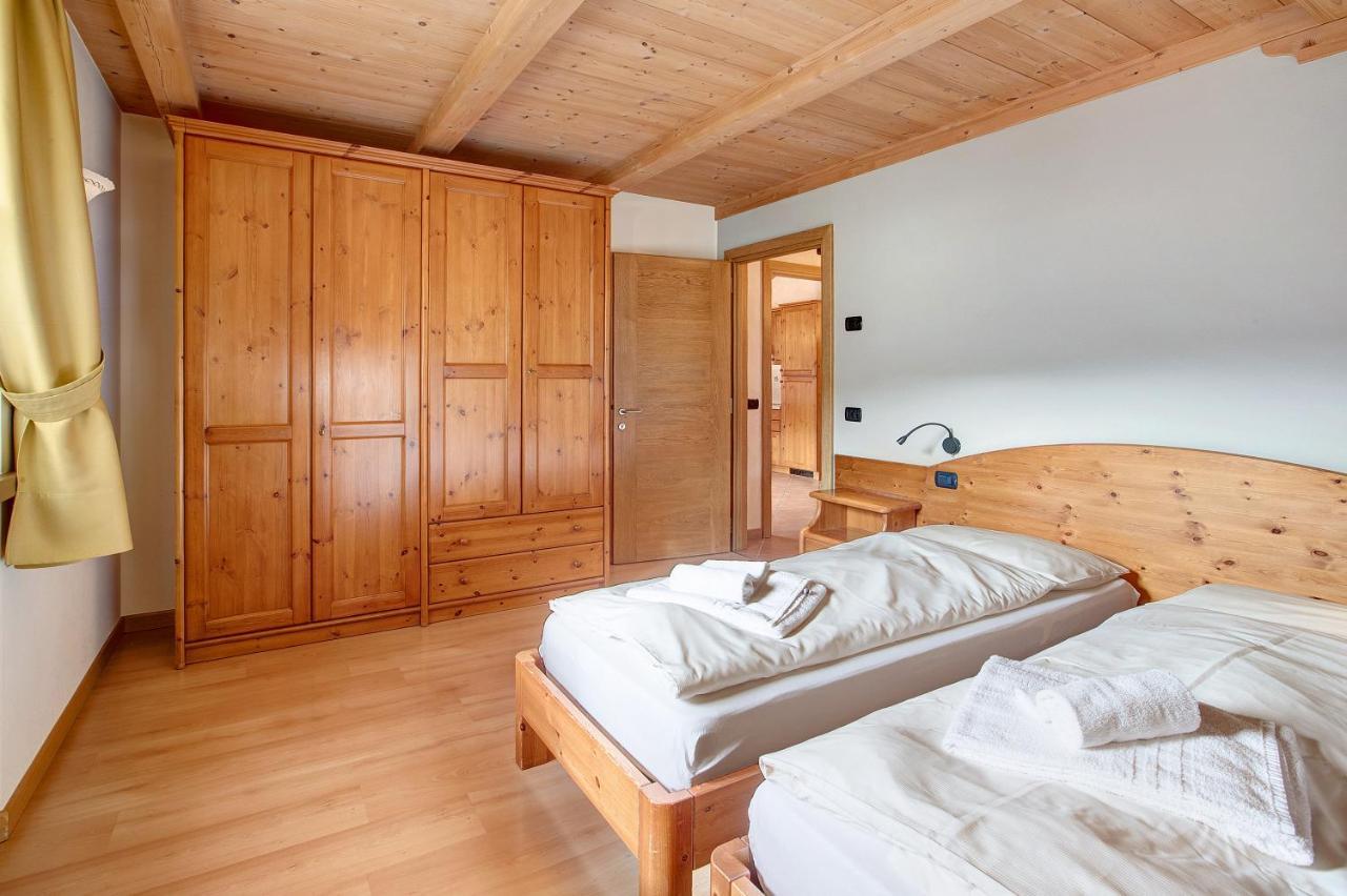 Chalet Anna Botton D'Oro Livigno Exterior foto